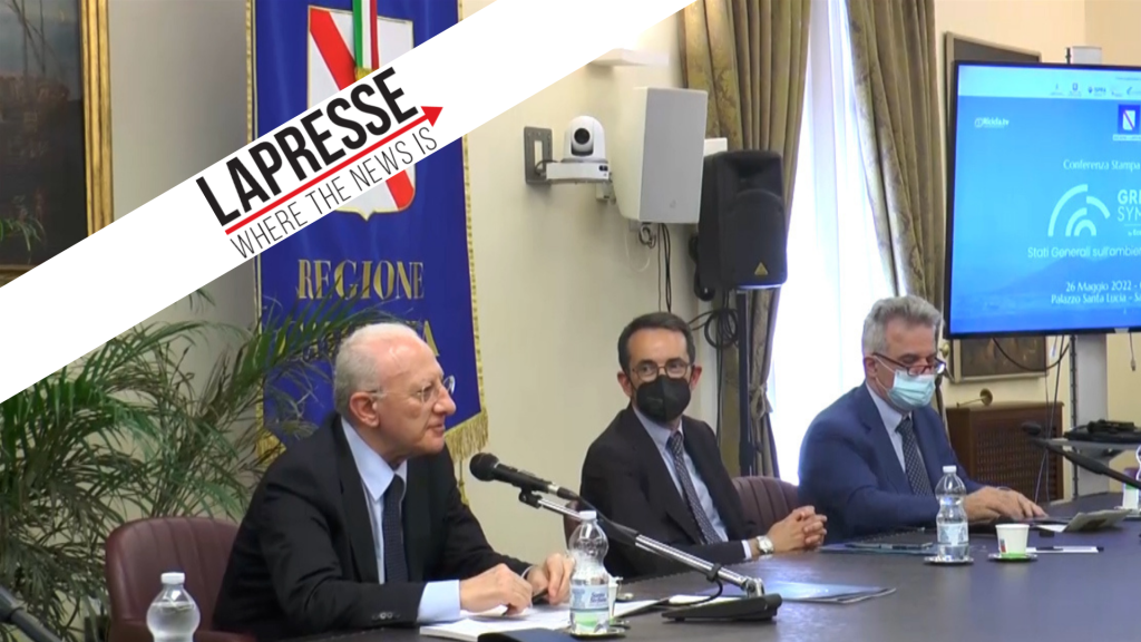 De Mita, De Luca: “Perdiamo grande personalità, distanza abissale con attuale ceto politico del Paese” - Green Med Expo & Symposium - 2025 De Mita, De Luca: “Perdiamo grande personalità, distanza abissale con attuale ceto politico del Paese” - lapresse - Green Med Expo & Symposium - 2025